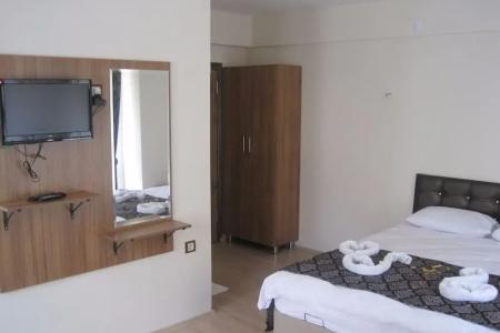 Abant Dort Mevsim Konagi