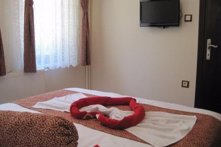 Abant Dort Mevsim Konagi