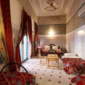 отель Riad Carole