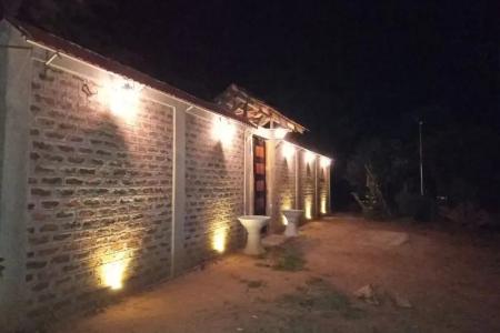 Отель Sandalwood Cottage в Хамбантота - Шри-Ланка