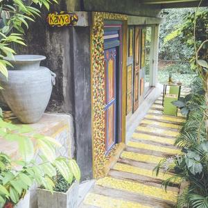 отель Aathma Colombo House