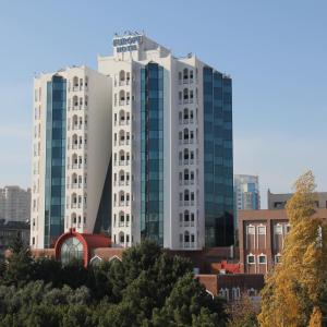 отель Grand Hotel Europe