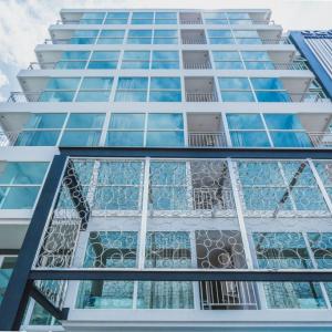 отель Condo in Kata in Ozonec- Unit D618