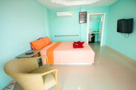 Отель BaanHappyLove в о. Ко Лан (Корал Айленд) - Таиланд