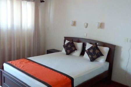 Отель Hotel New Seaside Inn в Хиккадува - Шри-Ланка