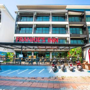 отель Frankie's Inn