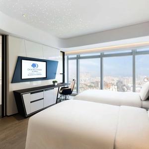 отель DoubleTree by Hilton Foshan Nanhai