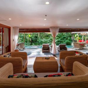отель Keliki Luxury Lodge