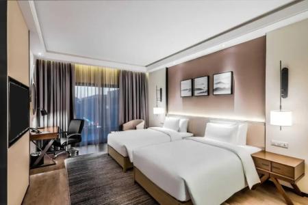 Отель Aber Al Takhasussi в Эр-Рияд - Саудовская Аравия