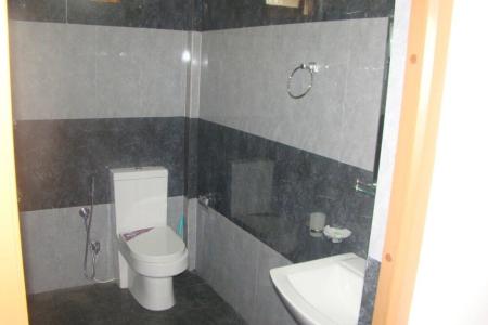 Отель Monkey Garden Hotel в Полоннарува - Шри-Ланка