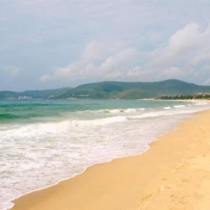 отель Vienna Hotel Sanya Yalong Bay Qianguqing