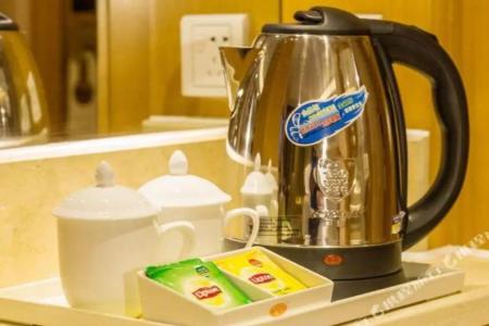 Отель Vienna Hotel Sanya Yalong Bay Qianguqing в Санья - Китай