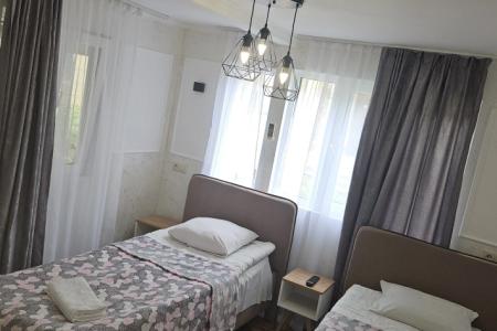 Отель Guest house Na Turbaze в Сухум - Абхазия