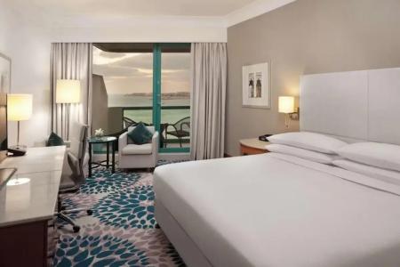 Отель Hilton Dubai Jumeirah в Дубай - ОАЭ