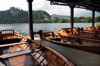 Отель Grand Hotel Toplice в Альпийские озера - Словения