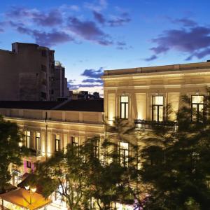 отель NLH MONASTIRAKI - Neighborhood Lifestyle Hotels