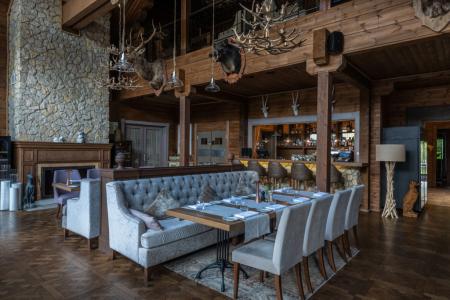 Cosmos Collection Izumrudny Les Hotel