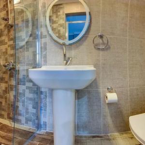 отель Cunda Exodus Otel