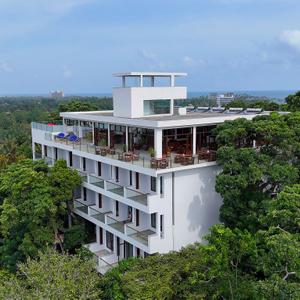 отель Coastline Mirissa Boutique Hotel and Spa