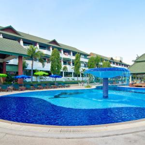 отель Grand Jomtien Palace