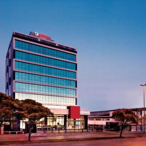 отель Ramada Encore by Wyndham Istanbul Avcilar