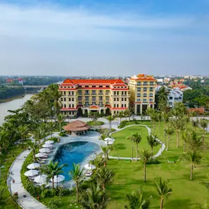 отель Nesta Hoian Resort and Spa