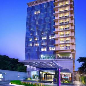 отель Quest Hotel Darmo - Surabaya