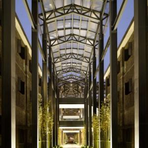 отель Cheery Dragon Canal Hotel Hangzhou