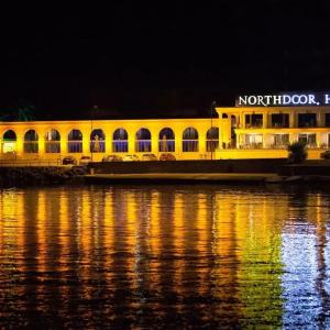 отель Northdoor Hotel