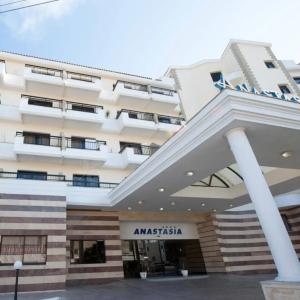 отель Anastasia Waterpark Beach Resort