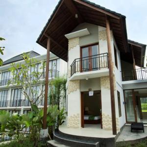 отель Bakung Ubud Resort and Villa