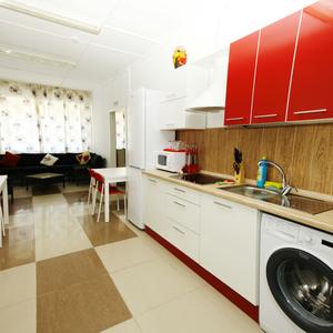отель Tri Matryoshki Hostel