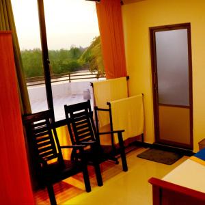 отель Kamaro Holiday Resort