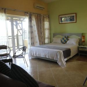 отель Oceanic Villa