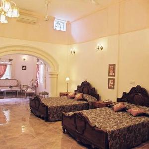 отель Manor House Villa