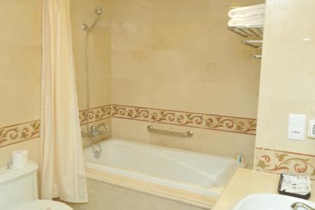 Отель Grand Hotel Saigon в Хошимин (быв.Сайгон) - Вьетнам