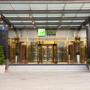 отель Holiday Inn Express Beijing Shangdi by IHG