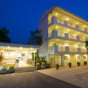 отель Charn Residence
