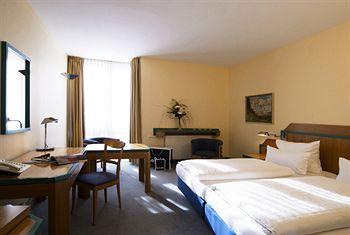 Отель Scandic Berlin Kurfurstendamm в Берлин - Германия