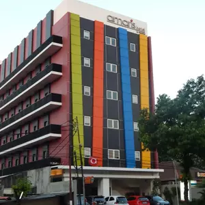 отель Amaris Hotel Senen