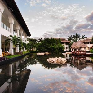 отель Grand Riviera & Sunset Princess All Suites & Spa Resort