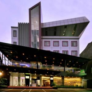 отель Oak Tree Urban Jakarta
