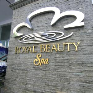 отель Hotel Aria Gajayana Malang