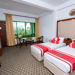 отель Ramboda Falls Hotel