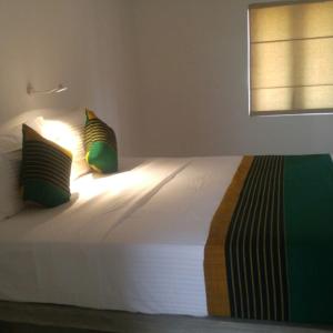 отель Kutumbaya Resort Guest House