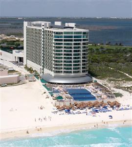 отель Seadust Cancun Family Resort