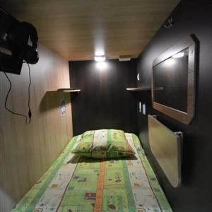 отель Kapsulnyi Otel Aloha Hostel