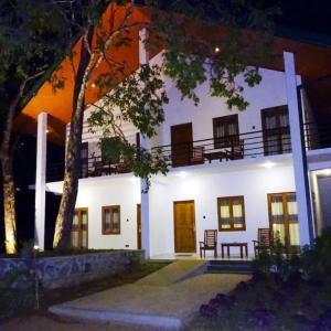 отель Athkandura Hotel