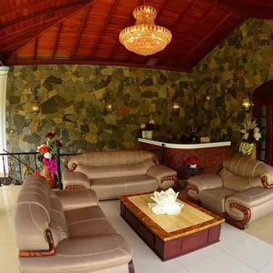 отель Thevni Holiday Resort