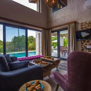 отель Volans Suites
